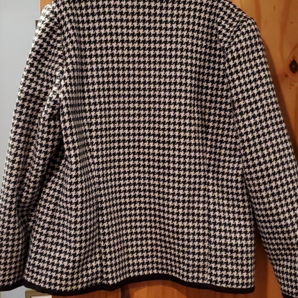 Short jacket - Picture 4 of 4